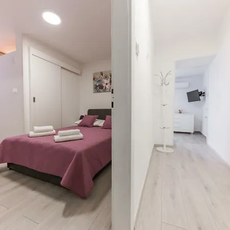 Apartman Ankica Kaštela Exterior foto