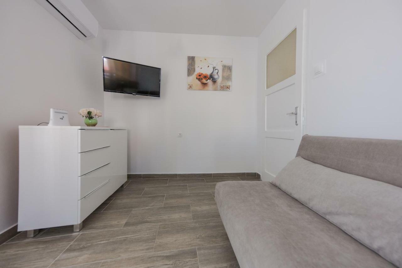 Ankica Apartment Kastela